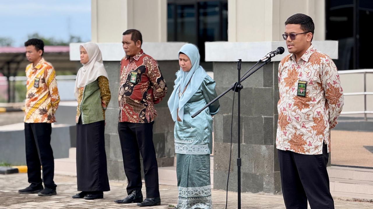 Gambar apel sore.jpeg
