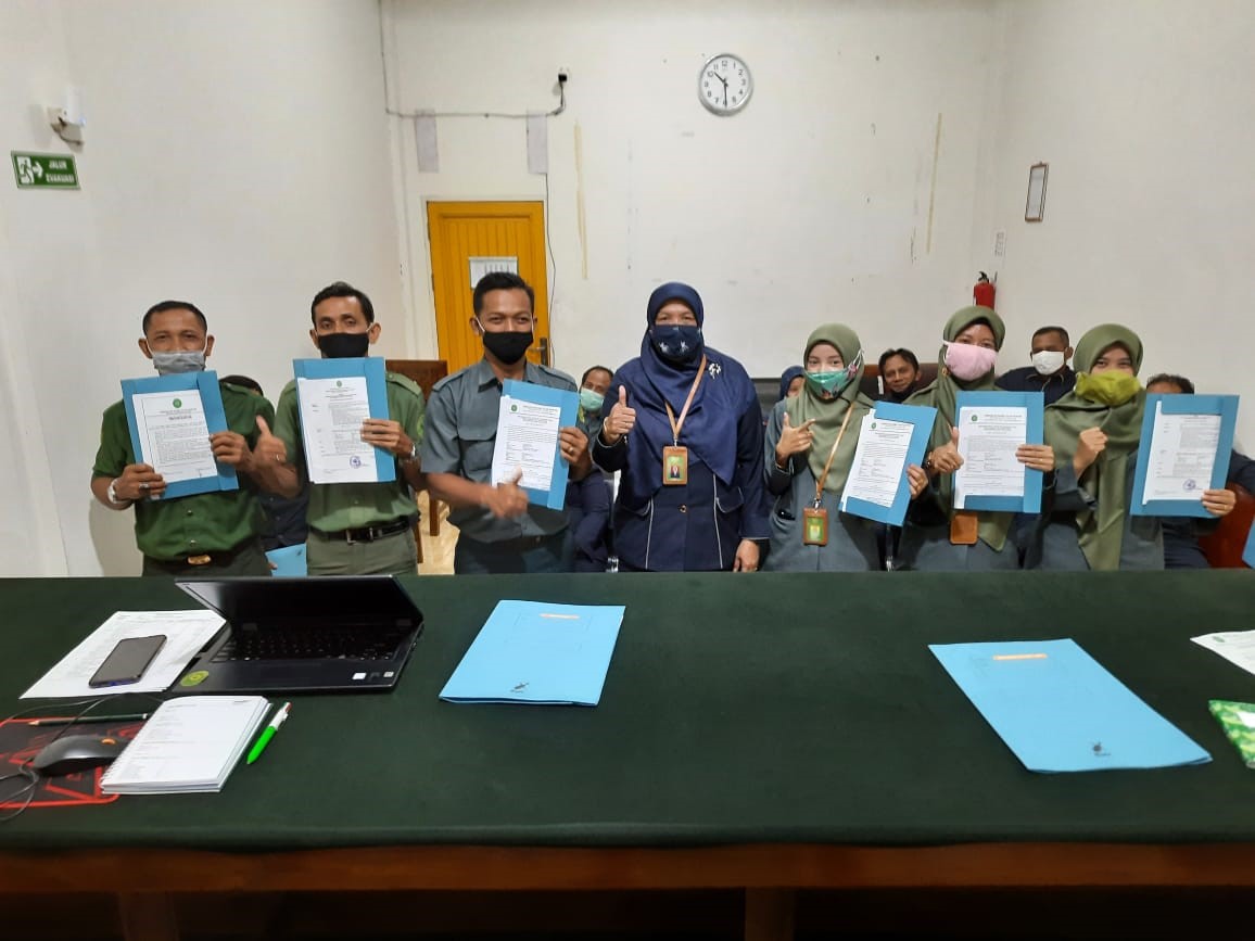 Penandatangan Pakta Integritas 02