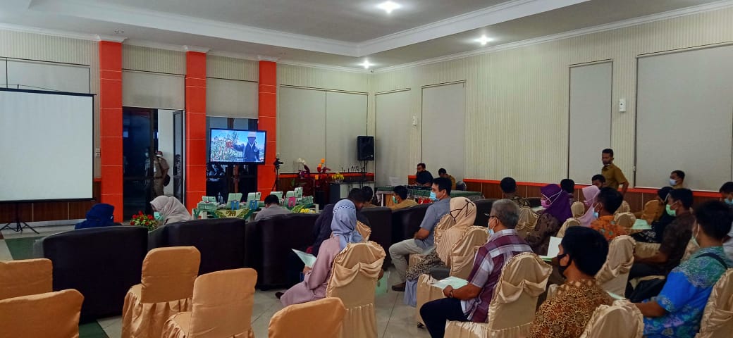 Penyerahan Sertipikat 1