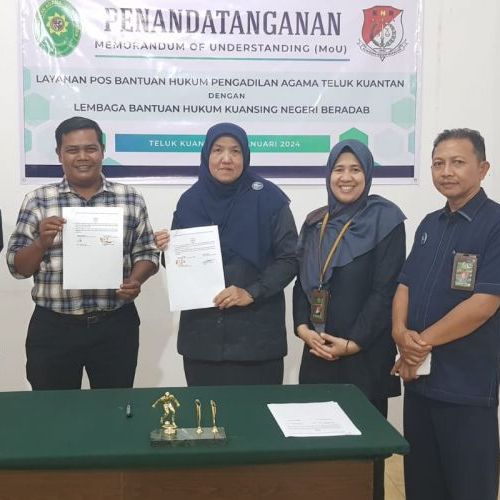 Penandatanganan MOU Layanan Posbakum PA Teluk Kuantan dengan LBH Kuansing Negeri Beradab