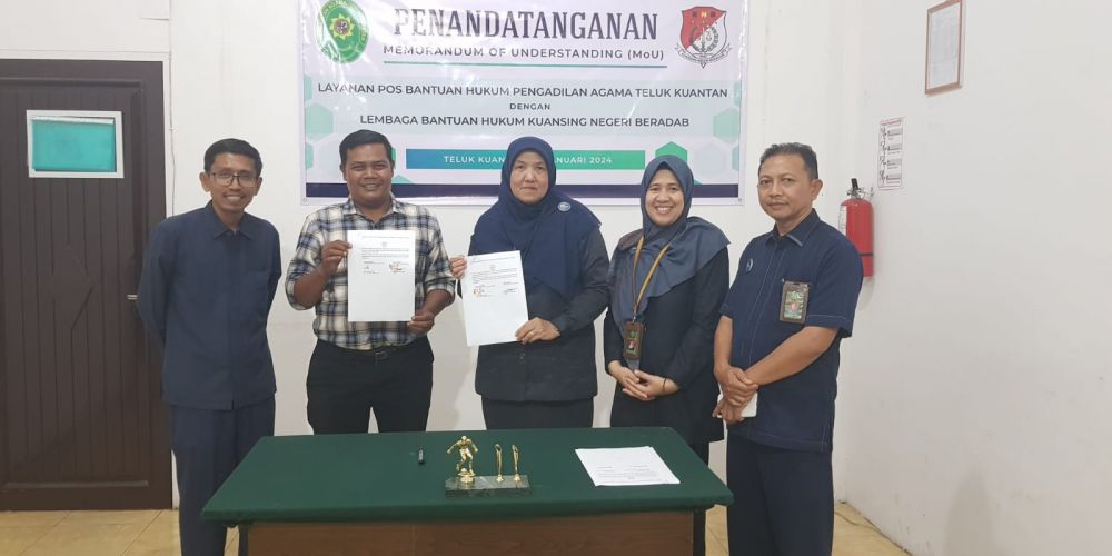 Penandatanganan MOU Layanan Posbakum PA Teluk Kuantan dengan LBH Kuansing Negeri Beradab
