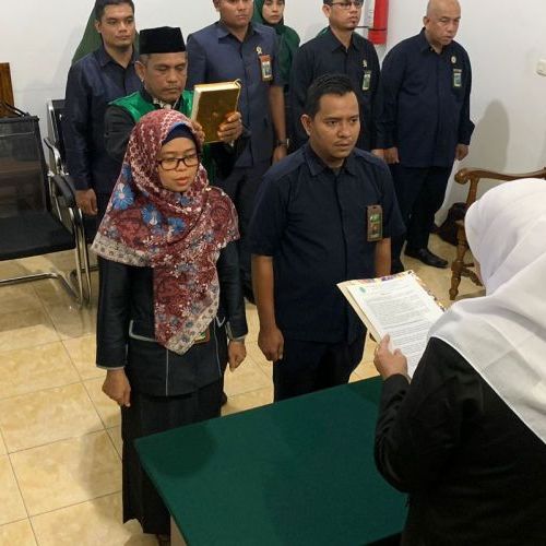 Pelantikan dan Pengambilan Sumpah Jabatan Kasubbag PTIP dan Kasubbag Umum Keuangan