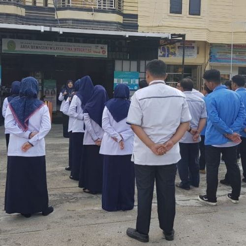 Kegiatan Apel Pagi bersama Mahasiswa Magang UIN Suska Riau
