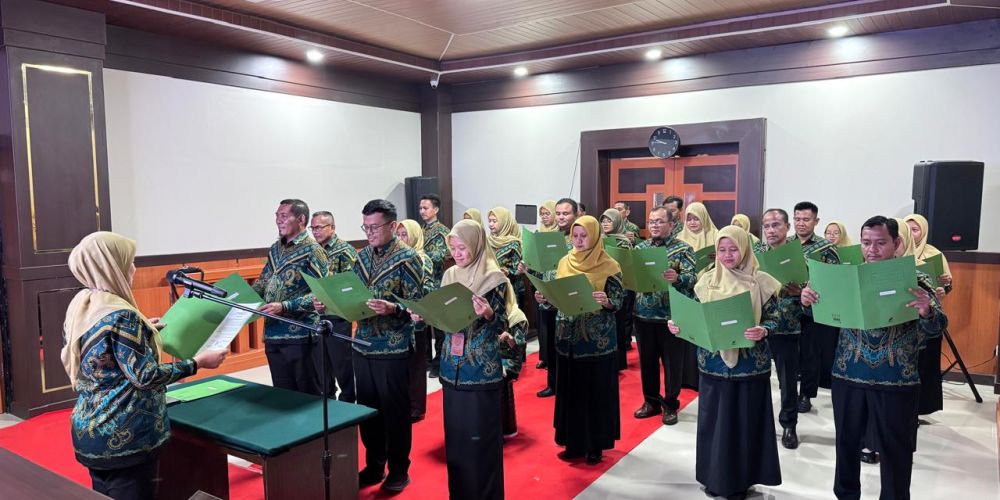 Pembacaan dan Penandatanganan Pakta Integritas Tahun 2026