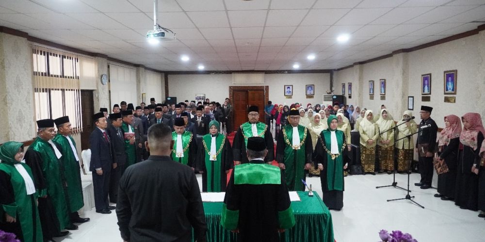 Pelantikan dan Pengambilan Sumpah Jabatan Ketua PA Teluk Kuantan