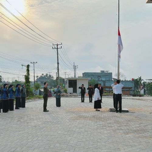 Upacara Peringatan HUT ke-79 RI pada Gedung Baru PA Teluk Kuantan