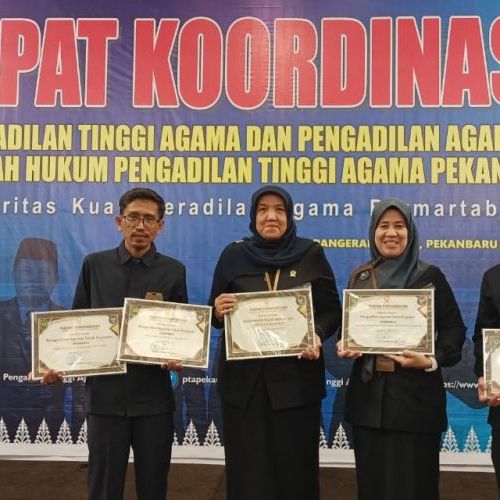 Raih 5 Penghargaan pada Saat Rakor PTA Pekanbaru