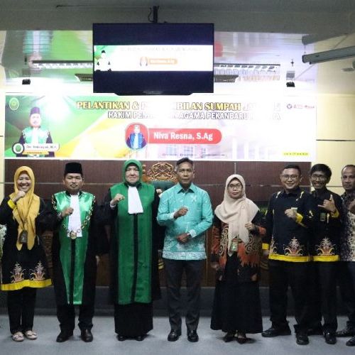 Pelantikan dan Pengambilan Sumpah Ketua PA Teluk Kuantan Menjadi Hakim PA Pekanbaru